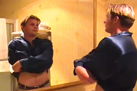 Mikail Yankov Does Some Masterbaution Play