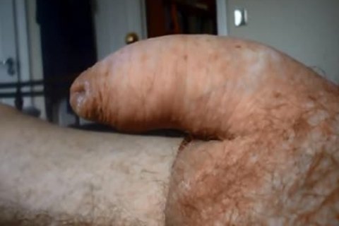 Workin That anal opening