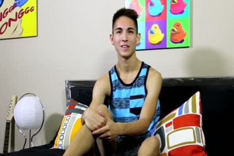 lovely Steven Peters Jerks Off His lengthy meaty teen 10-Pounder