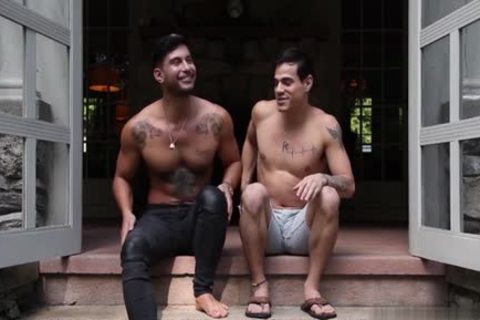 Muscle homosexual Flip Flop With Facial