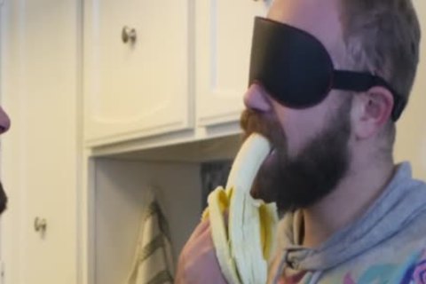 bushy Bear & Pig's bare Fuckin'