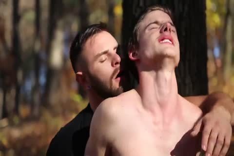 Outdoor Free Gay Porn at Macho Tube