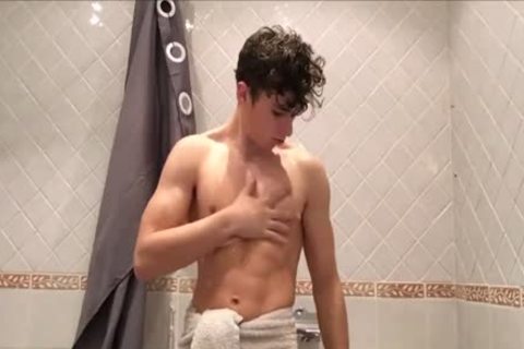 Muscle Hunk Flex And jerk off