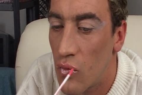 Non-passable gay man In Drag Jerks Off