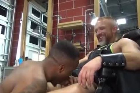 DIRK CABER & PHEONIX-BARBER OH MY GOD!pound!