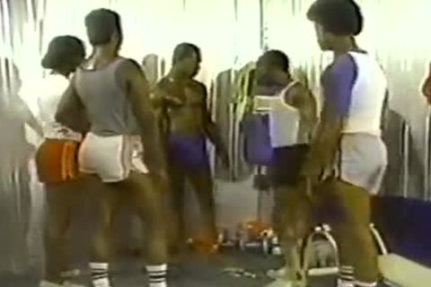 Gym Workout Turns Into BBC gay fuckfest