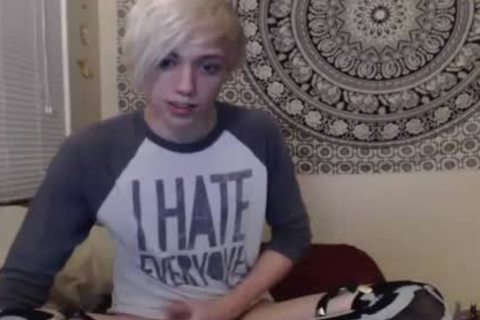 5793586 Prtty lad Unlods 480p