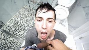 Brother Crush: Valentino Nappystar pissing porn