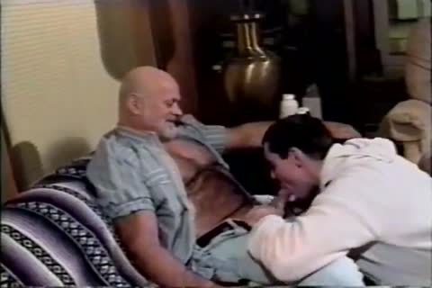 Two tasty Bears For you