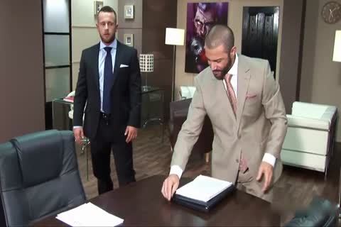 Who The hammer Are you