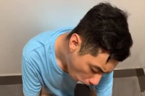 網黃實習生之蹂躪體育生