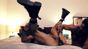 BROMO.com - Vince Parker with Jake Nicola licking ass