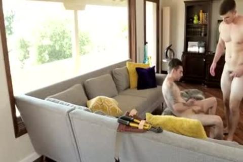 Loud sex accompanied by hunk