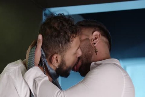 480px x 320px - Office Free Gay Porn at Macho Tube