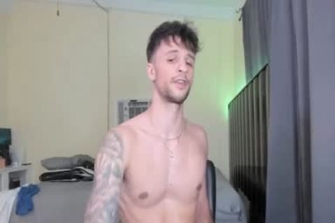 Two twinks jerking off In web camera