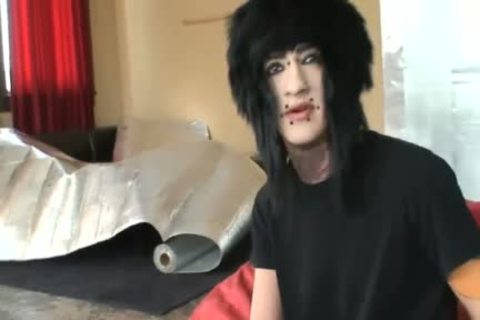 Emo homosexual dude Plays With His monstrous wang
