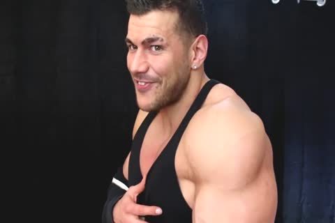 Verbal British Muscle Worship