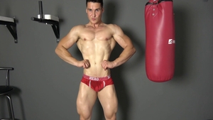 EastBoys.com: Athletic amateur feels in need of fucking hard