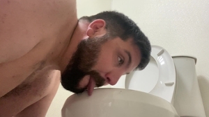 I enter A Gas Station Toilet And take up with the tongue And engulf The Toilet And The Floor
