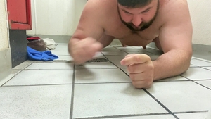 I enter A Gas Station Toilet And take up with the tongue And engulf The Toilet And The Floor