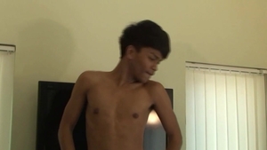 GayAsianNetwork: Super sexy Wat Pt wants raw sex