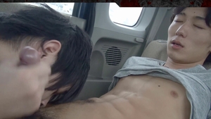 GayAsianNetwork: Very nice Kai swallow on the backseat