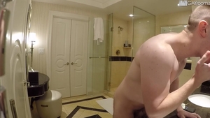GayRoom: Eli Taylor caught goes wild on cock porn