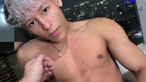 EastBoys - Colombian handjob