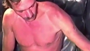 Rugged straight Daddy Sucks schlong For cash
