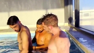 Athletic hunk gets a buzz out of nailing
