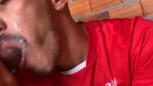 Lucas Garoto Chupando O Pedreiro Pirocudo