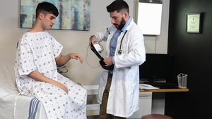 DoctorTapes: Cuban Doctor Explores American Twink