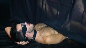 rawfuckboys: Sneaky Fun with Blindfolded Riley