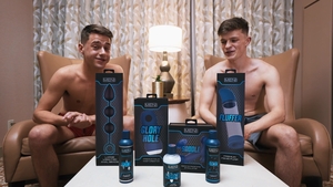Men: Fluffer Pump: The Ultimate Experience