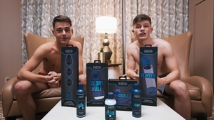 Men: Fluffer Pump: The Ultimate Experience