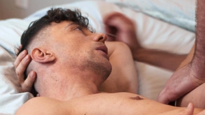 Men: Ménage à Trois in a Miniature