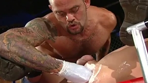 Hot House: Eager Jammer Swallows Every Inked Arm of DiRocco