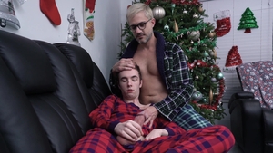 Family Dick: Sleigh Ride with Daddy 3