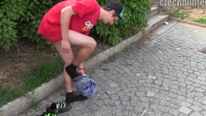 Czech Hunter: Underground Dealings At The Station