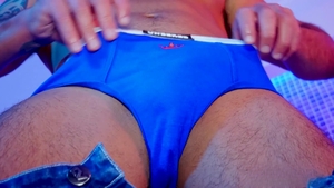 HotAFmen: Staying Wet All Day with Guido