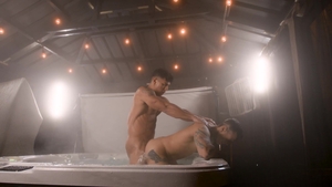 masqulin: Hot Tub Twinks Go Nuts