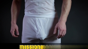 Missionary Boys: Pegs and Stretcher: A Tale of Service