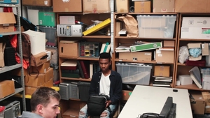 Young Perps: Thieving Twink's Tactic