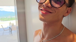 AmateurGayPOV: Two Online Strangers, One Bed