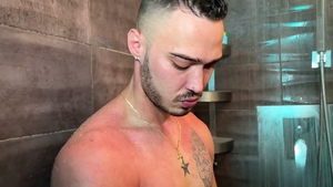 HotAFmen: Slippery Slosh in the Stall