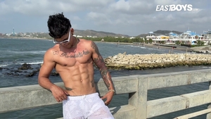 Cranked and Ready - Chris & Andres Get Greasy