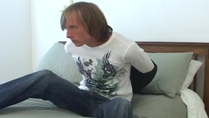 Next Door Twink: SoCal Sun, Sea, and Semen with Skyler